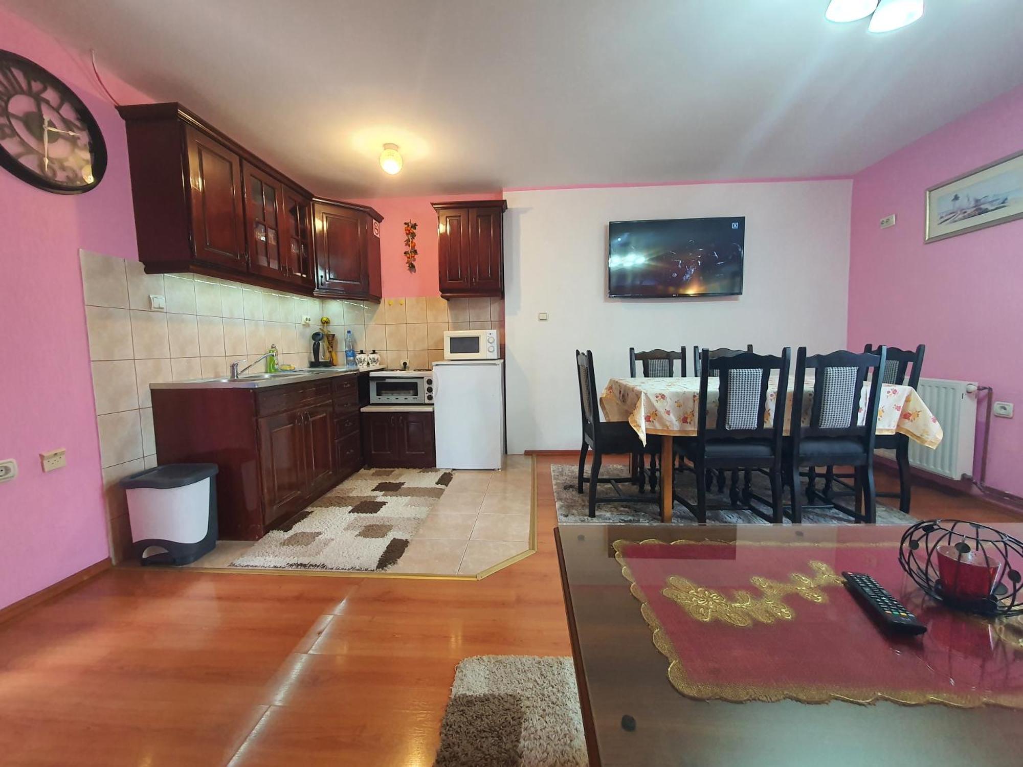 Apartments Milena Zlatibor Akcija Jun 3 Plus 1 Gratis Rom bilde