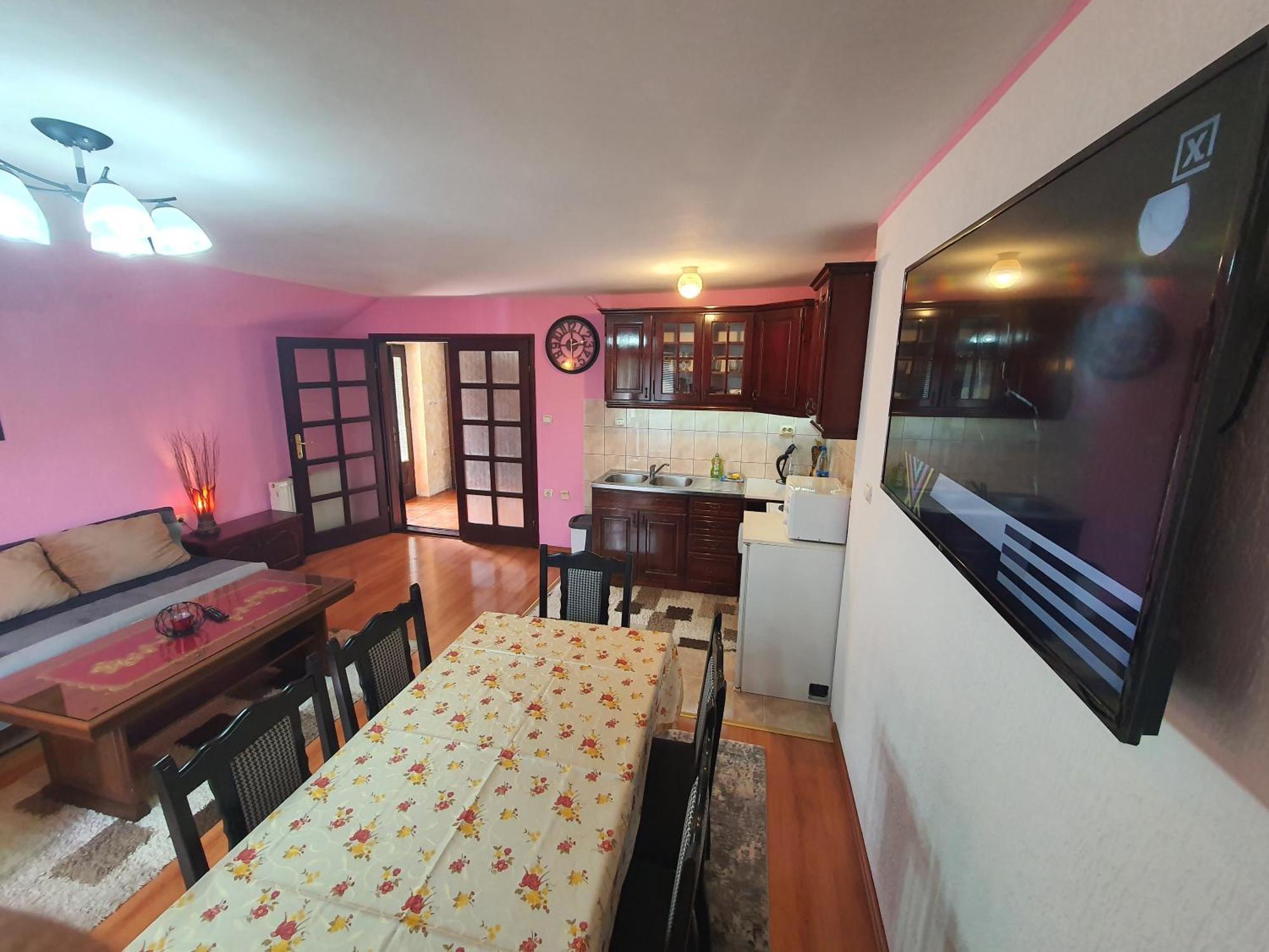 Apartments Milena Zlatibor Akcija Jun 3 Plus 1 Gratis Rom bilde